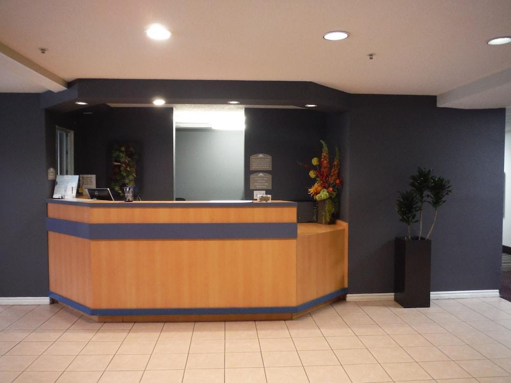 Microtel Inn & Suites, מורגן היל מראה חיצוני תמונה