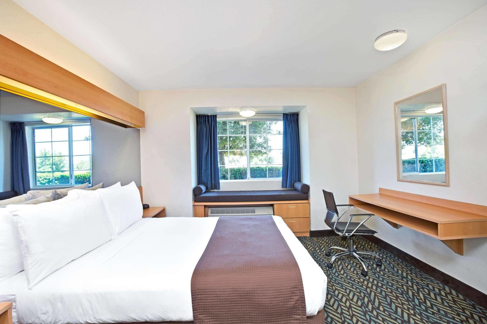Microtel Inn & Suites, מורגן היל מראה חיצוני תמונה